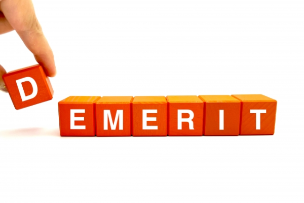 ファクタリング福岡のデメリット