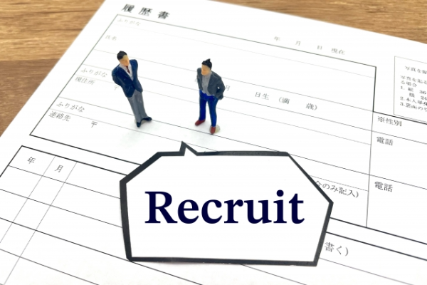 Recruitと書かれた画像