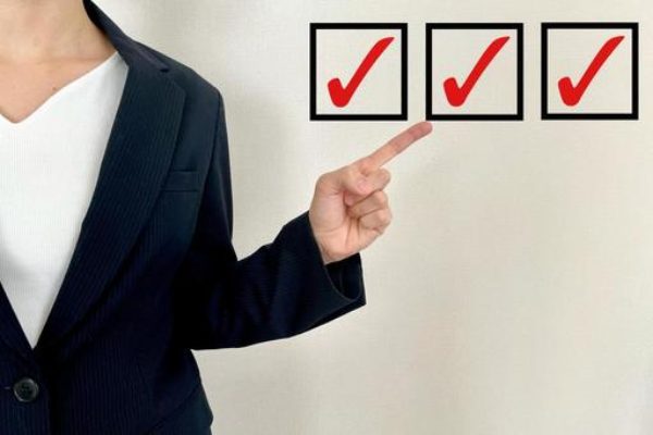 薬キャリが向いている人を紹介する女性