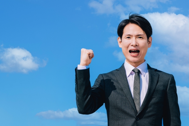 転職活動する人