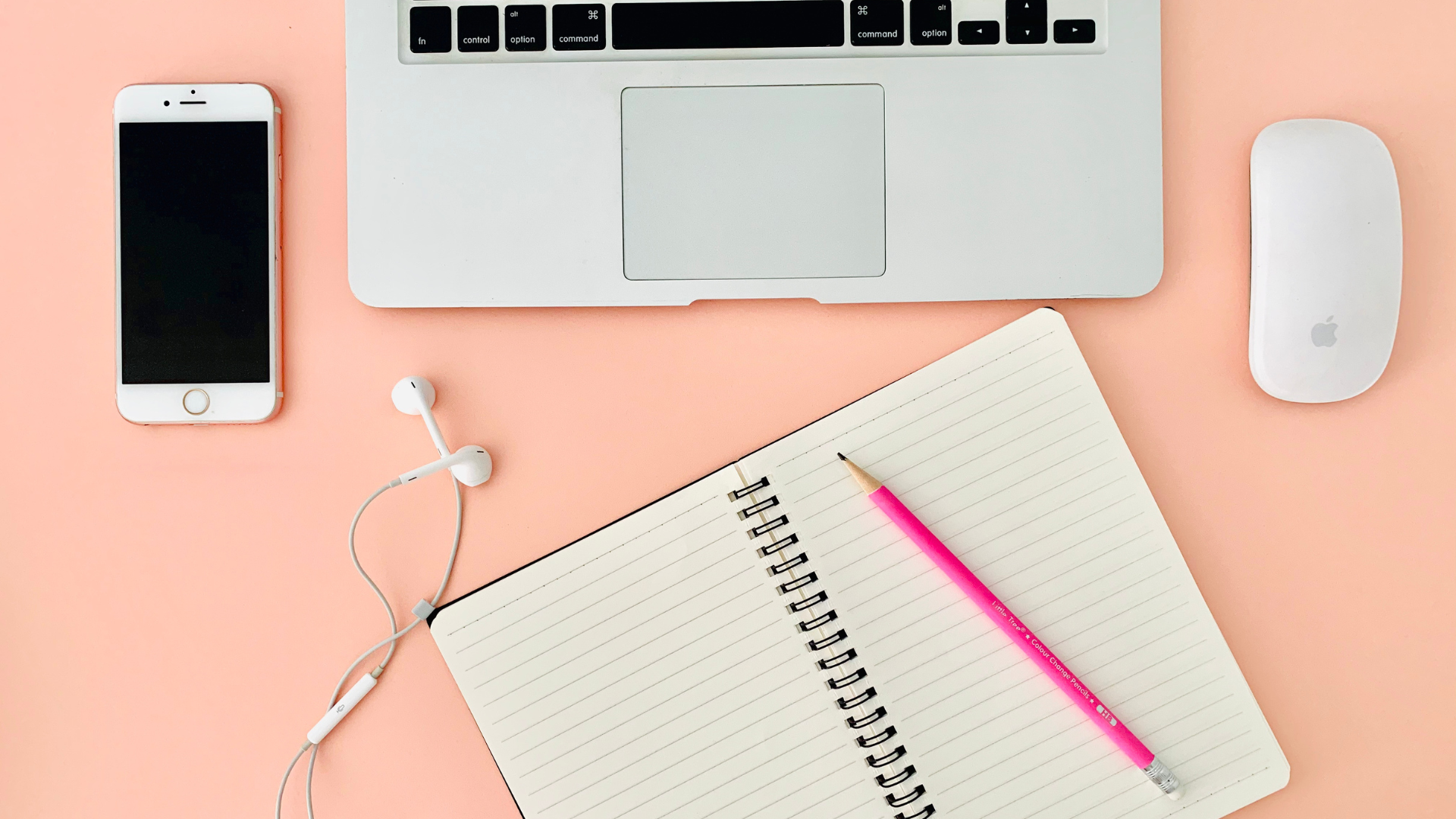 スマホやパソコン、ノート