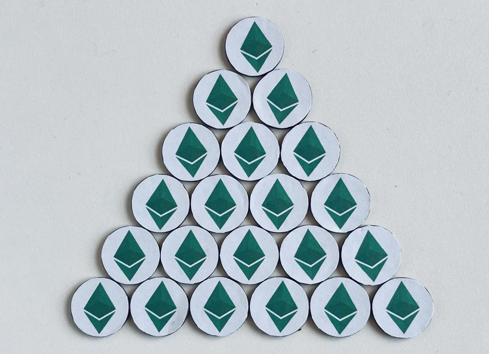 イーサリアムクラシック/ETCの買い方は？通貨の特徴や今後を解説！購入できる取引所もご紹介│LIFE TREND