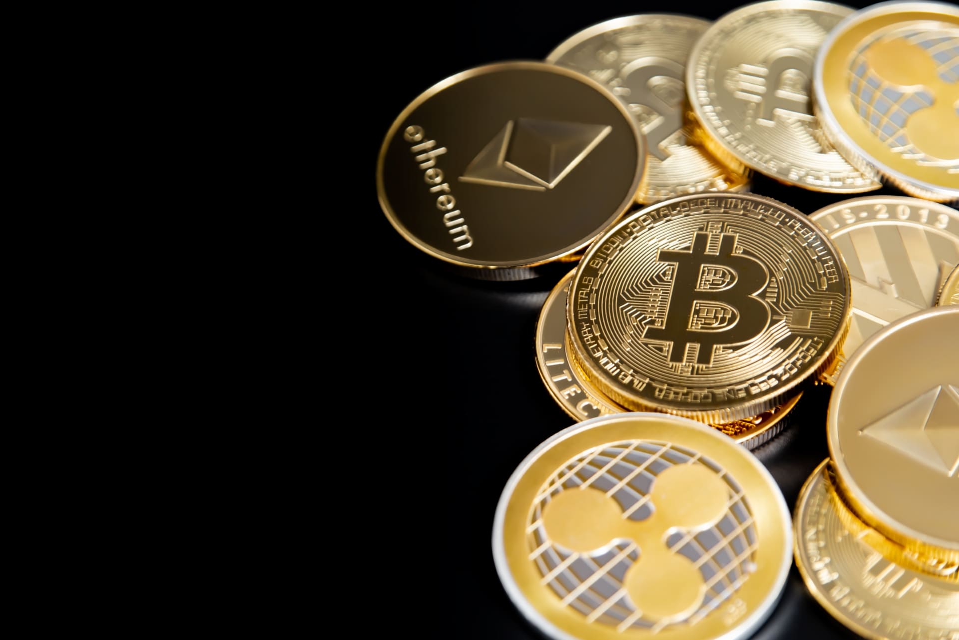 ファイルコイン/FILの買い方は？通貨の特徴や今後を解説！購入できる取引所もご紹介│LIFE TREND