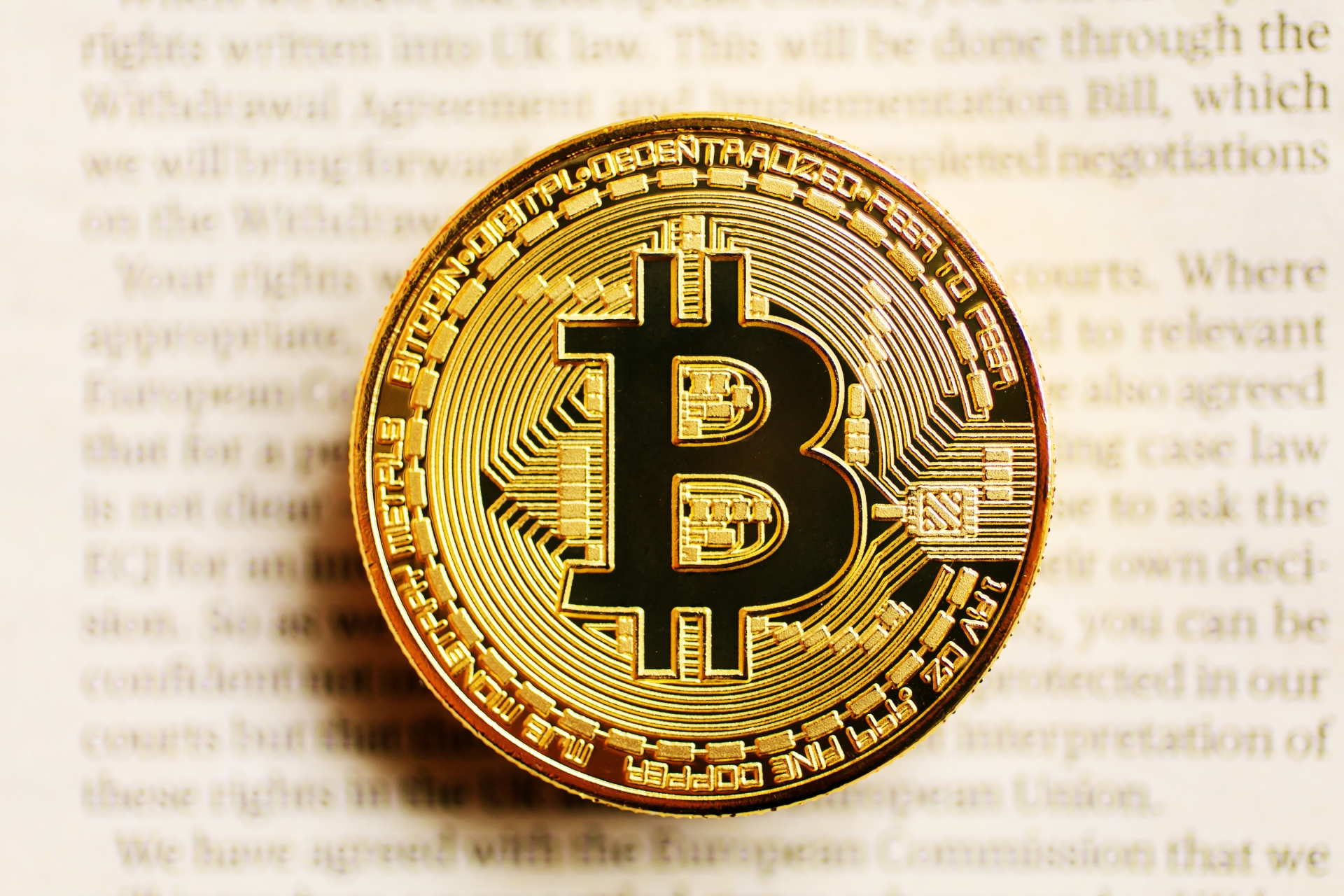 ダッシュ/DASHの買い方は？通貨の特徴や今後を解説！購入できる取引所もご紹介│LIFE TREND