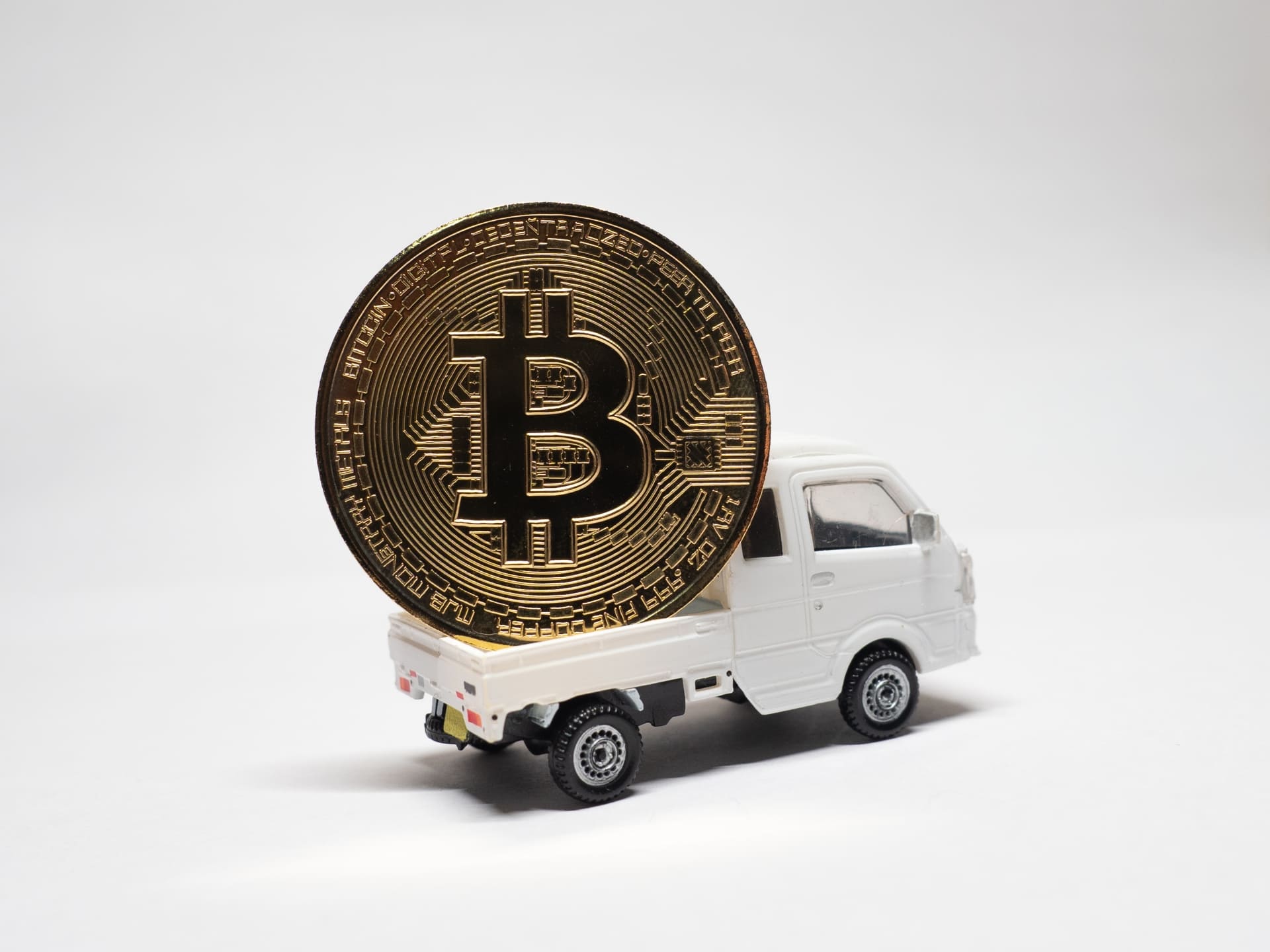 クアンタム/QTUMの買い方は？通貨の特徴や今後を解説！購入できる取引所もご紹介│LIFE TREND