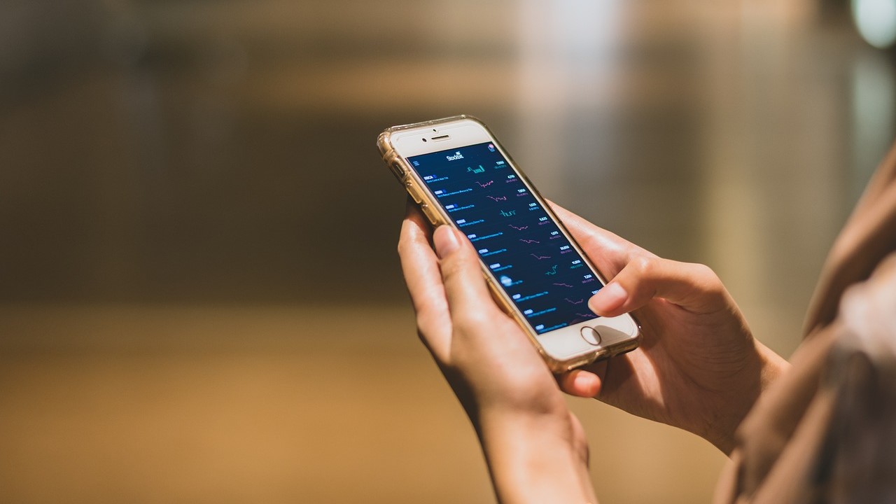 Swissborg(スイスボーグ/CHSB)とは？特徴や将来性、買い方や取引所を紹介！│LIFE TREND